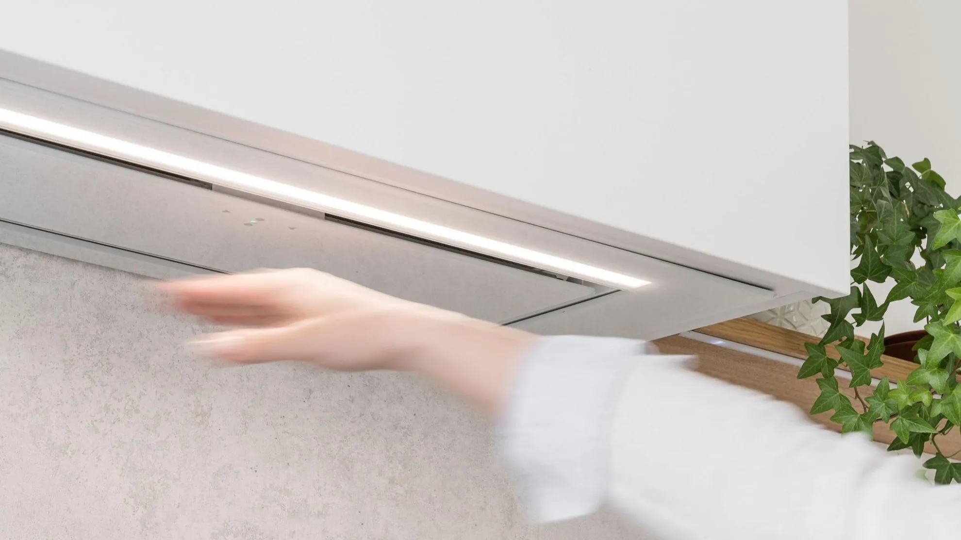 W pełni wbudowane okapy